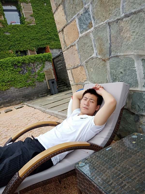 真心寻找另一半的第一张照片--绍兴相亲服务中心