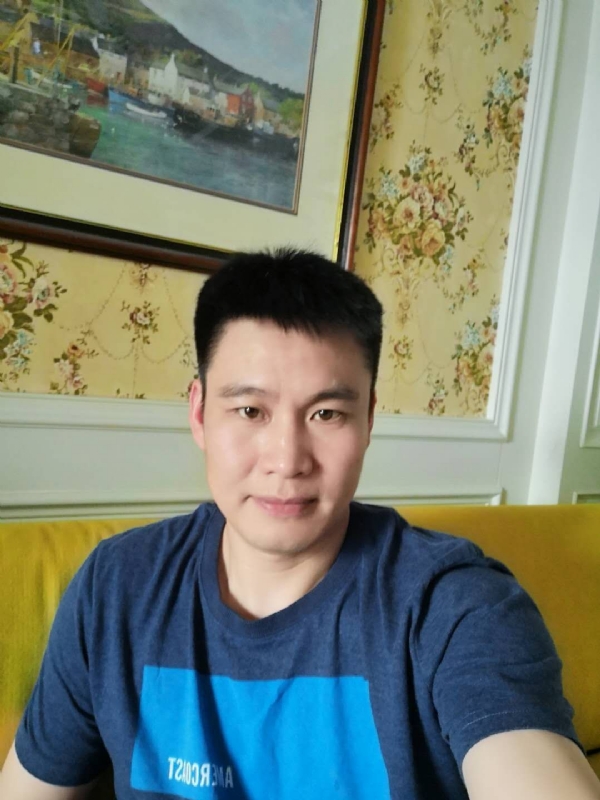 阳光灿烂的第二张照片--绍兴相亲服务中心