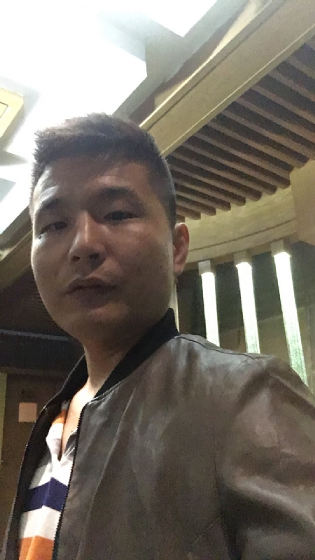 古月的第三张照片--绍兴相亲服务中心