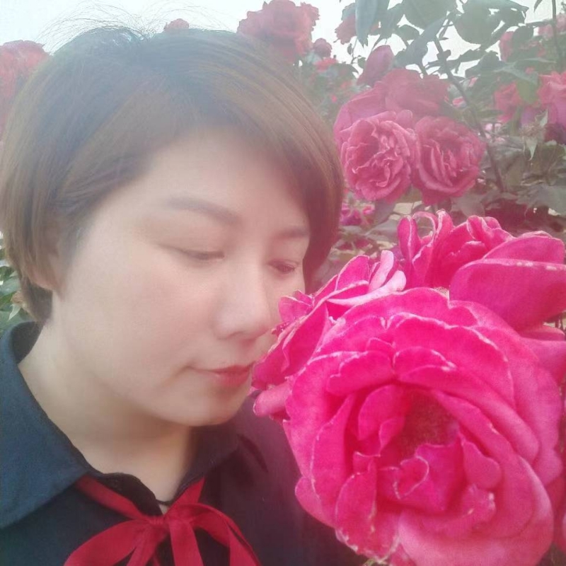 潇潇雨歌的第一张照片--绍兴相亲服务中心