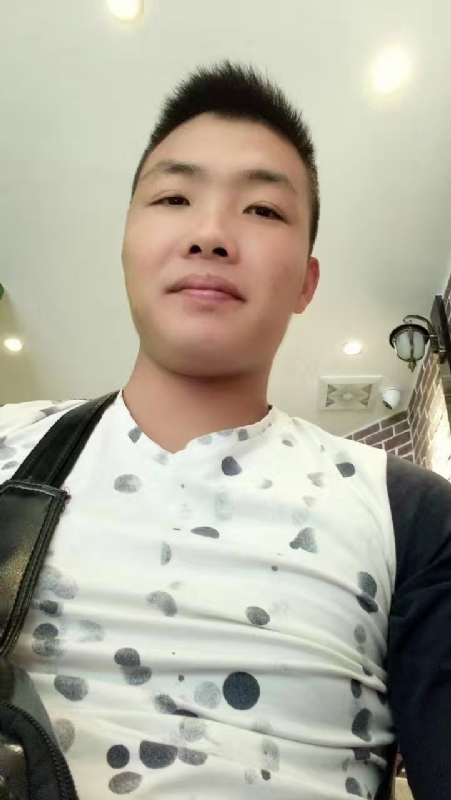 吃生蚝的小乖乖的第一张照片--绍兴相亲服务中心