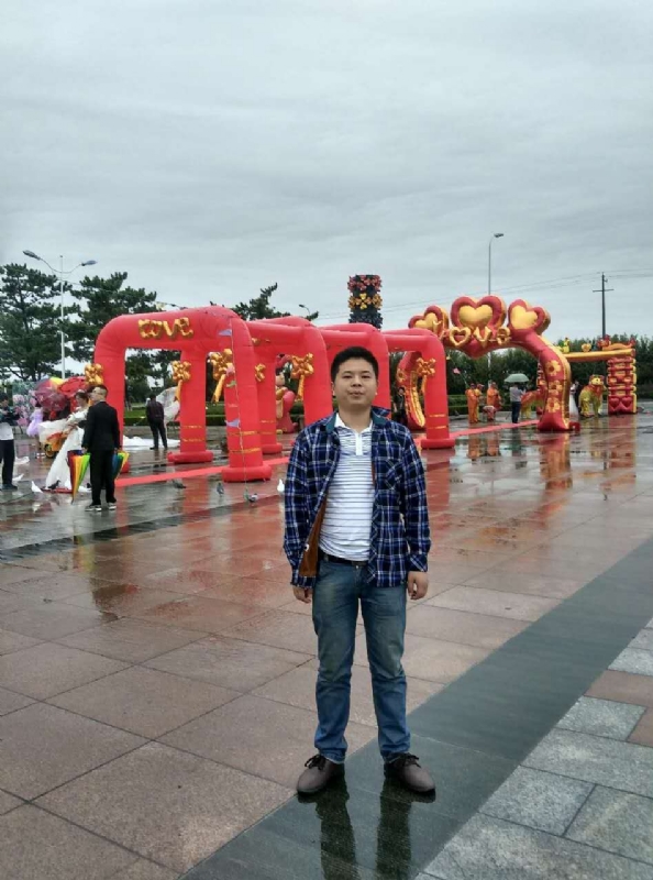 在奋斗的第三张照片--绍兴相亲服务中心