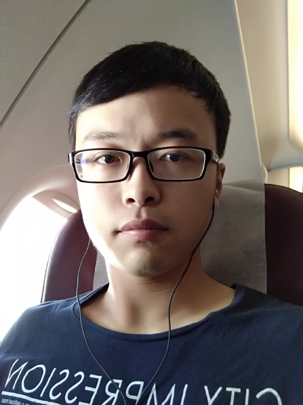 在水一方的第二张照片--绍兴相亲服务中心
