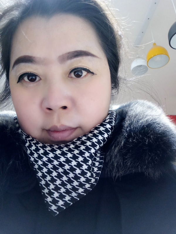 余猪猪的第一张照片--绍兴相亲服务中心