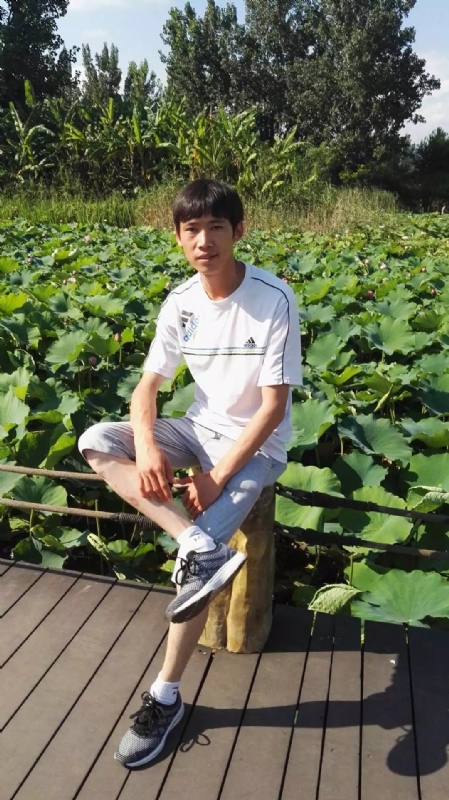 洛佐山娃的第一张照片--绍兴相亲服务中心
