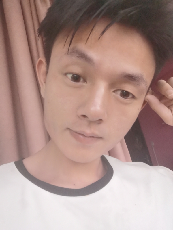 一一得一的第一张照片--绍兴相亲服务中心