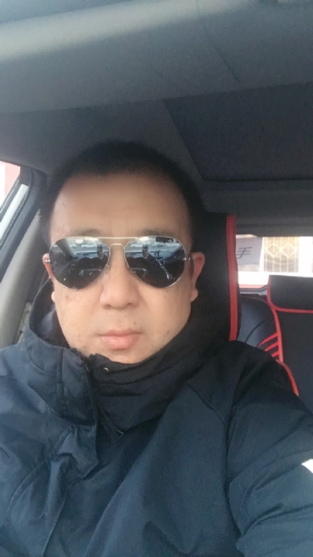 小炎的第二张照片--绍兴相亲服务中心