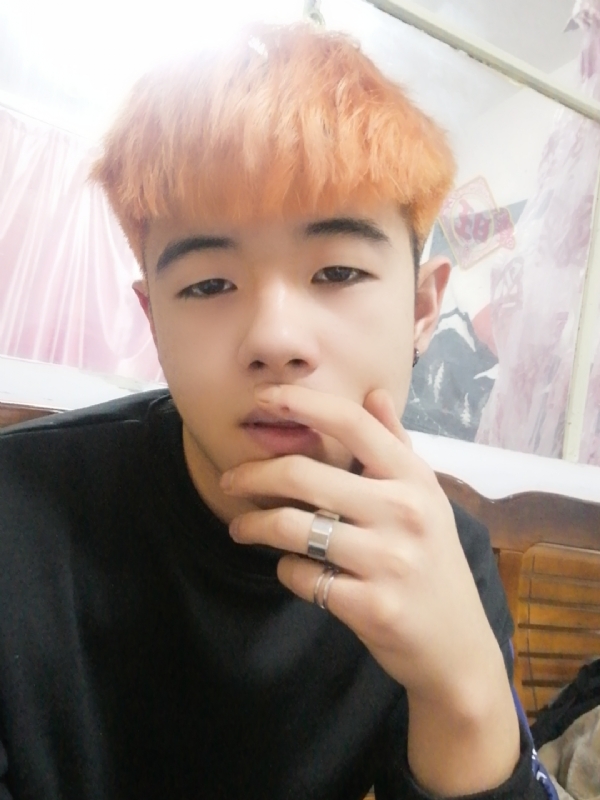 钟宇诗的第一张照片--绍兴相亲服务中心