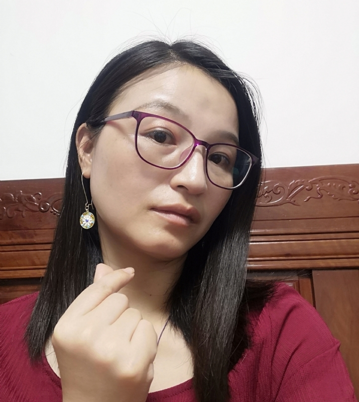 妹叮的第一张照片--绍兴相亲服务中心