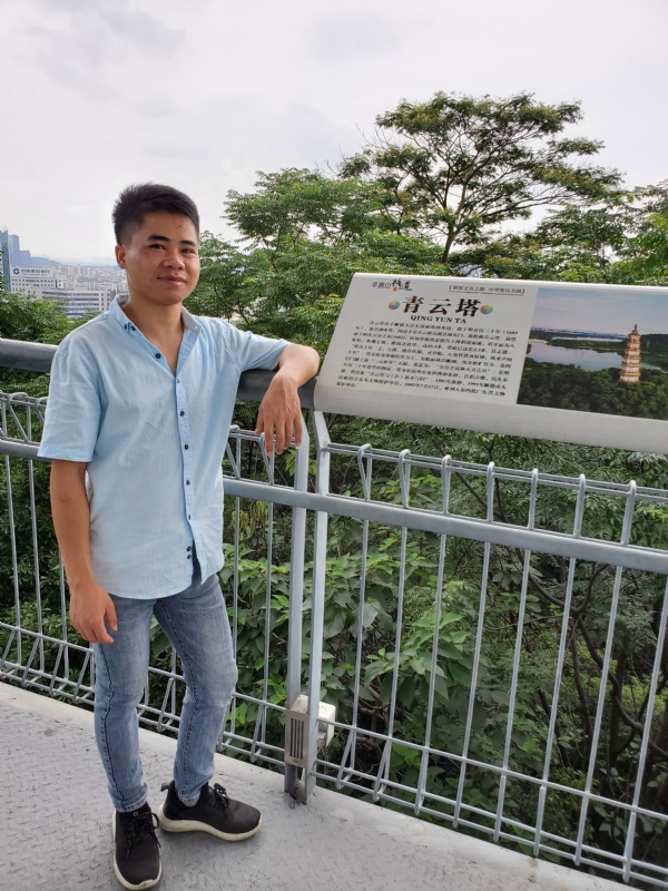 尚德的第一张照片--绍兴相亲服务中心
