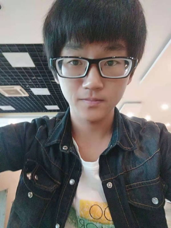 LS书生的第一张照片--绍兴相亲服务中心