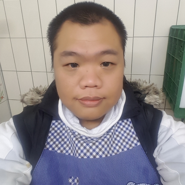 黑熊的第一张照片--绍兴相亲服务中心