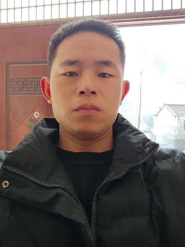 勇敢的成长的第一张照片--绍兴相亲服务中心