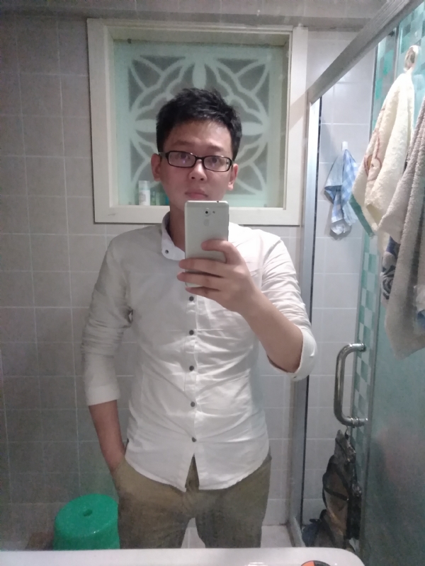 花谢魂伤的第三张照片--绍兴相亲服务中心