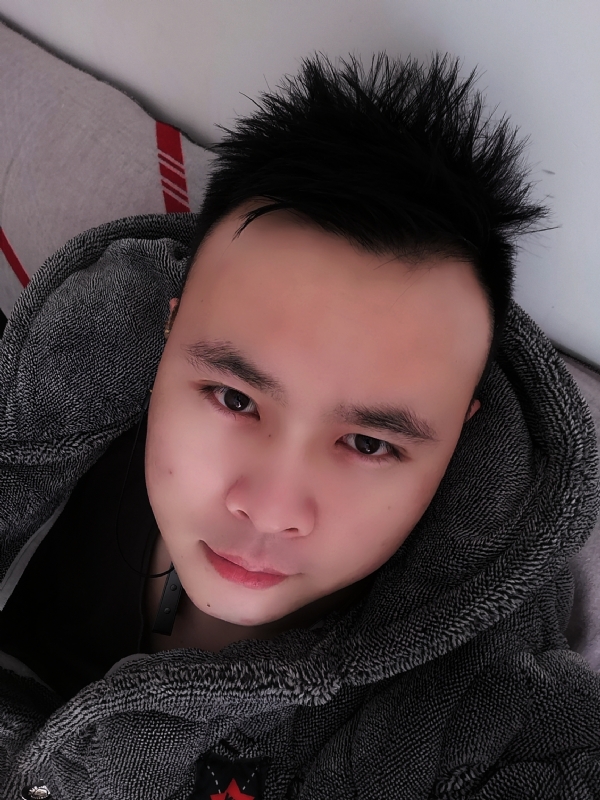 明明的第一张照片--绍兴相亲服务中心
