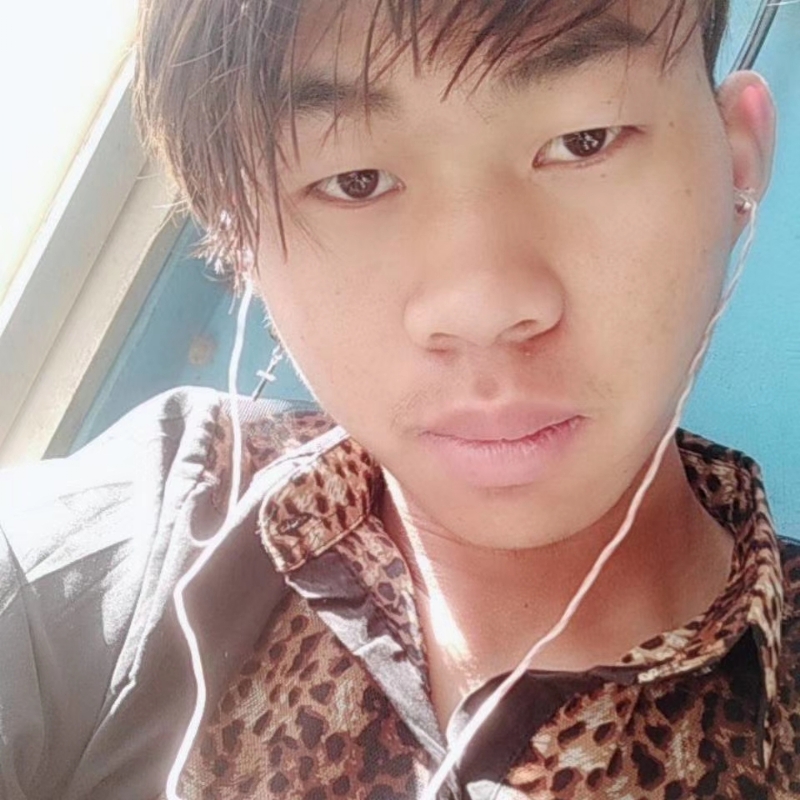 少年不在少的第三张照片--绍兴相亲服务中心