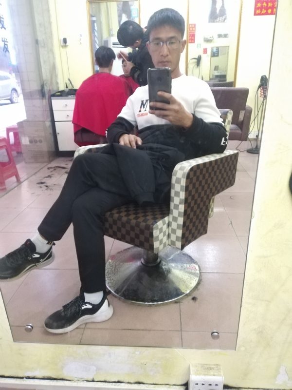 hushuai的第一张照片--绍兴相亲服务中心