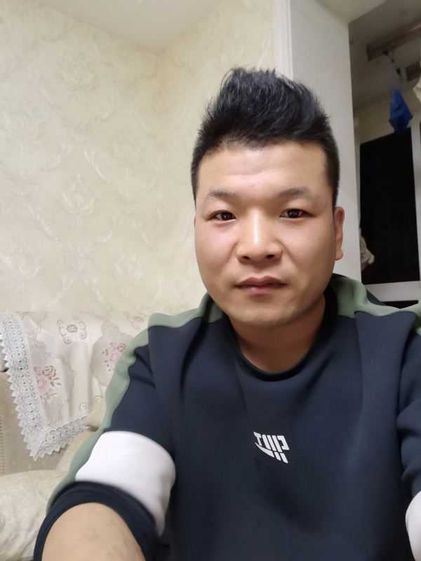 小猪猪的第一张照片--绍兴相亲服务中心