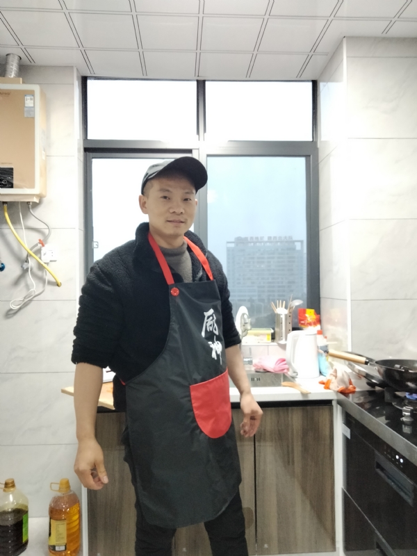 国宝的第一张照片--绍兴相亲服务中心