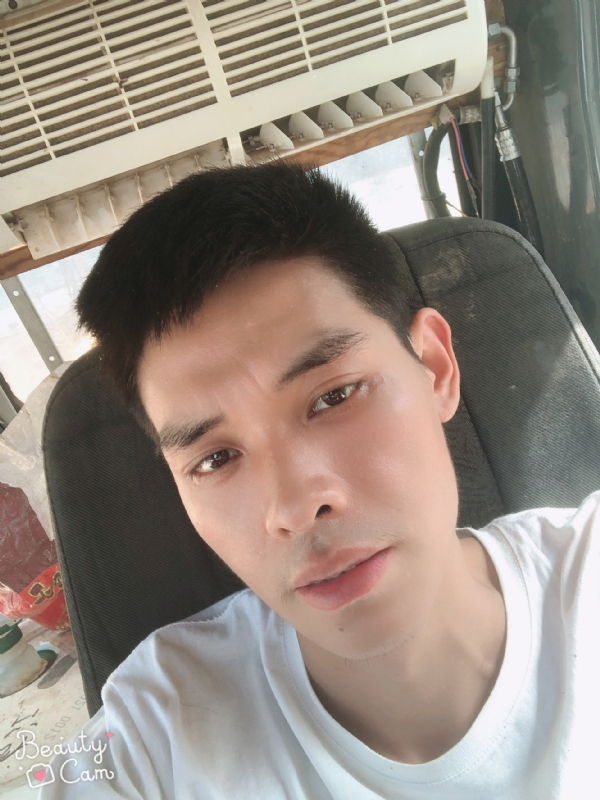 小董的第一张照片--绍兴相亲服务中心