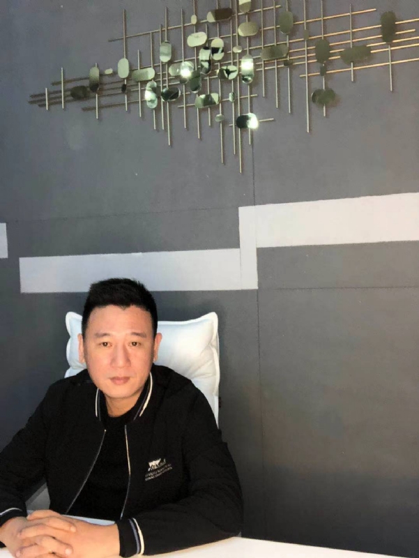 SAM的第一张照片--绍兴相亲服务中心