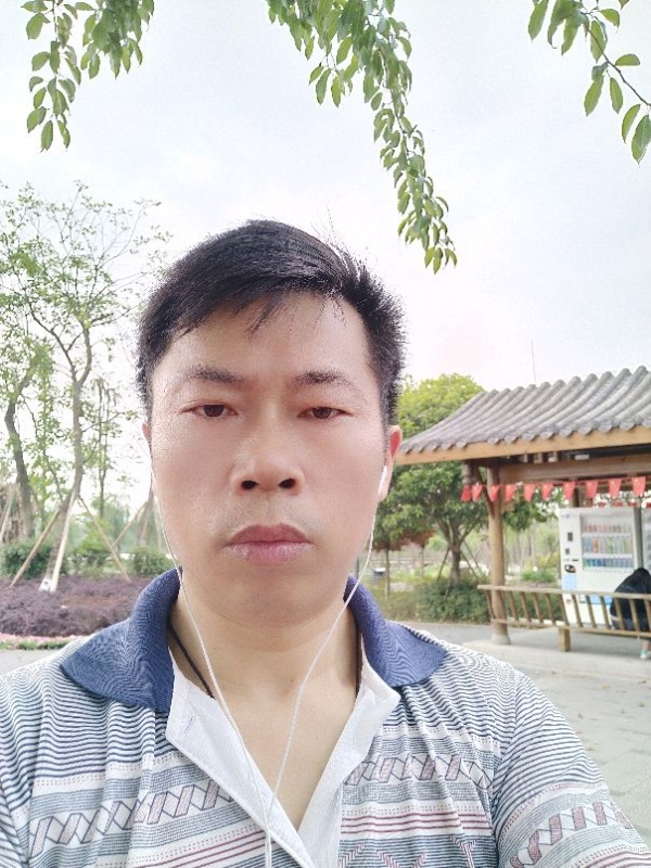 一个人的孤单的第一张照片--绍兴相亲服务中心