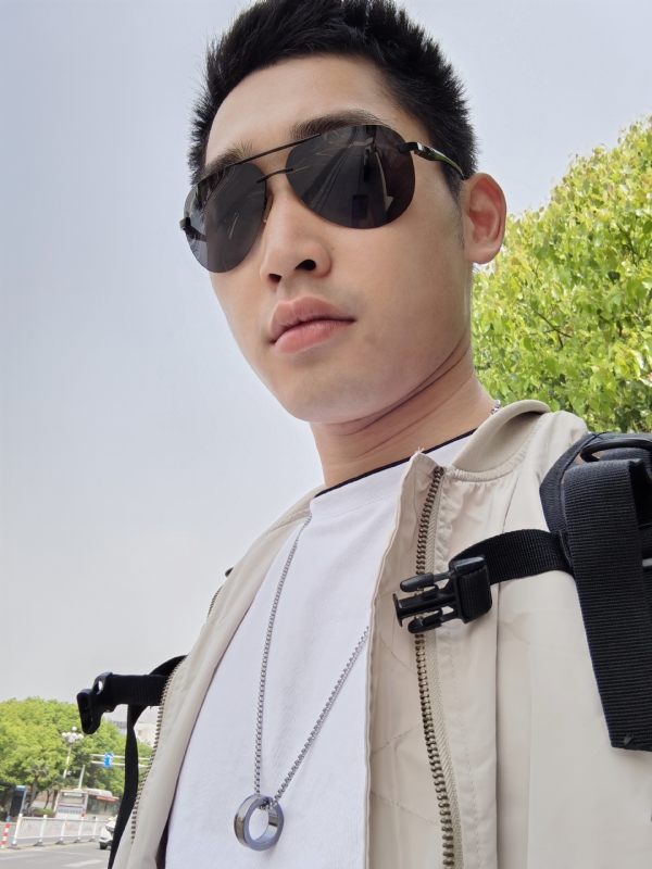 残花落陌,的第一张照片--绍兴相亲服务中心