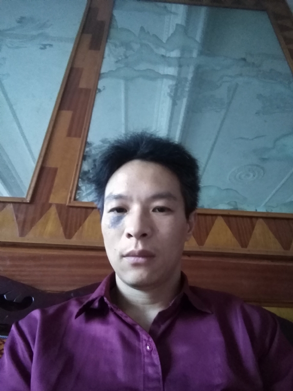 风中落叶的第一张照片--绍兴相亲服务中心
