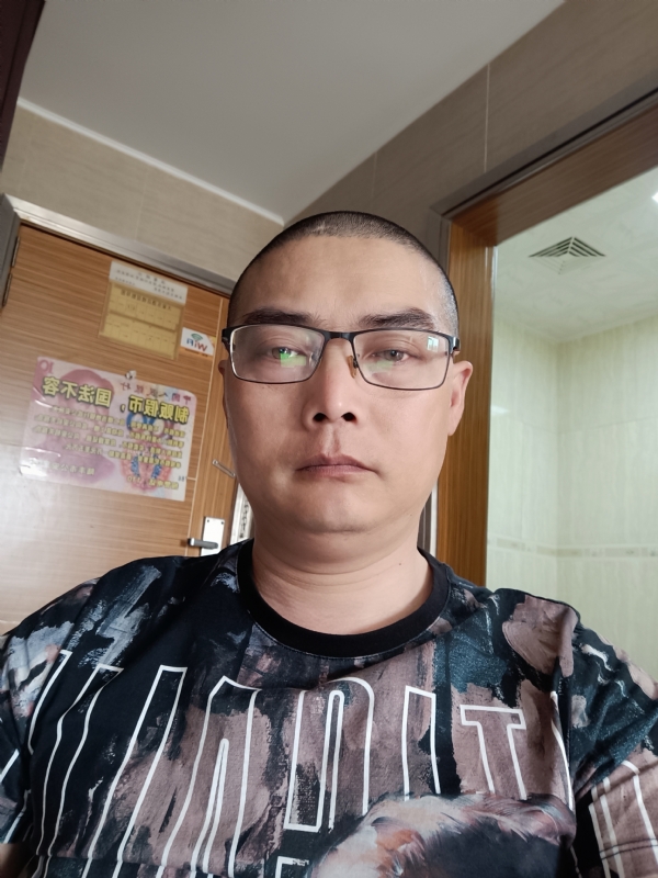 心梦无痕的第一张照片--绍兴相亲服务中心