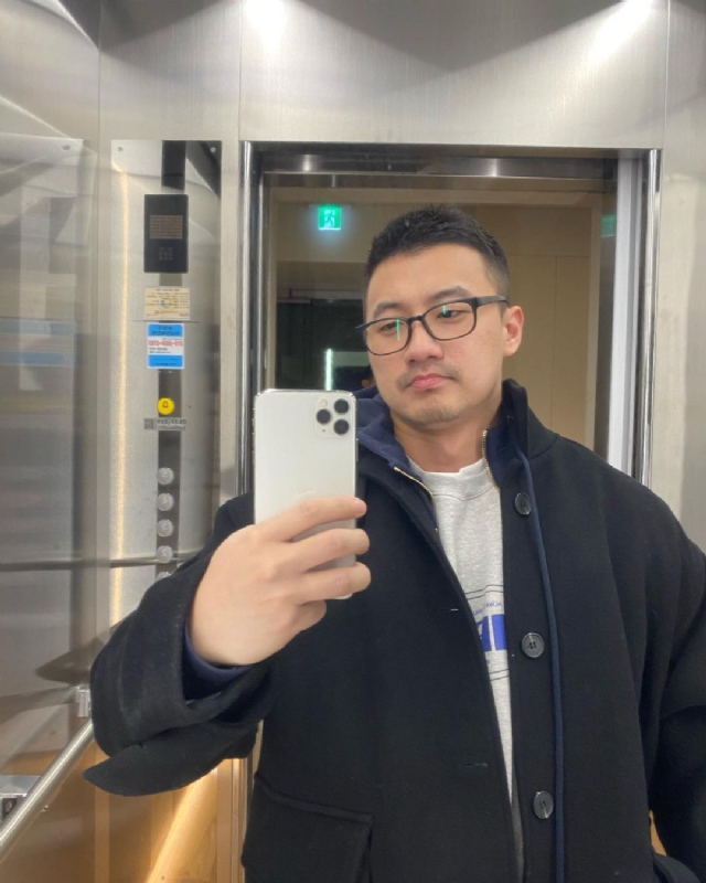 马甲线的第二张照片--绍兴相亲服务中心