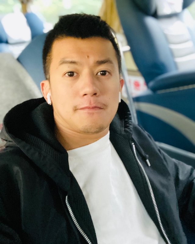 陈赫的第一张照片--绍兴相亲服务中心
