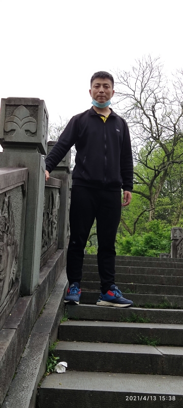 翁的第一张照片--绍兴相亲服务中心