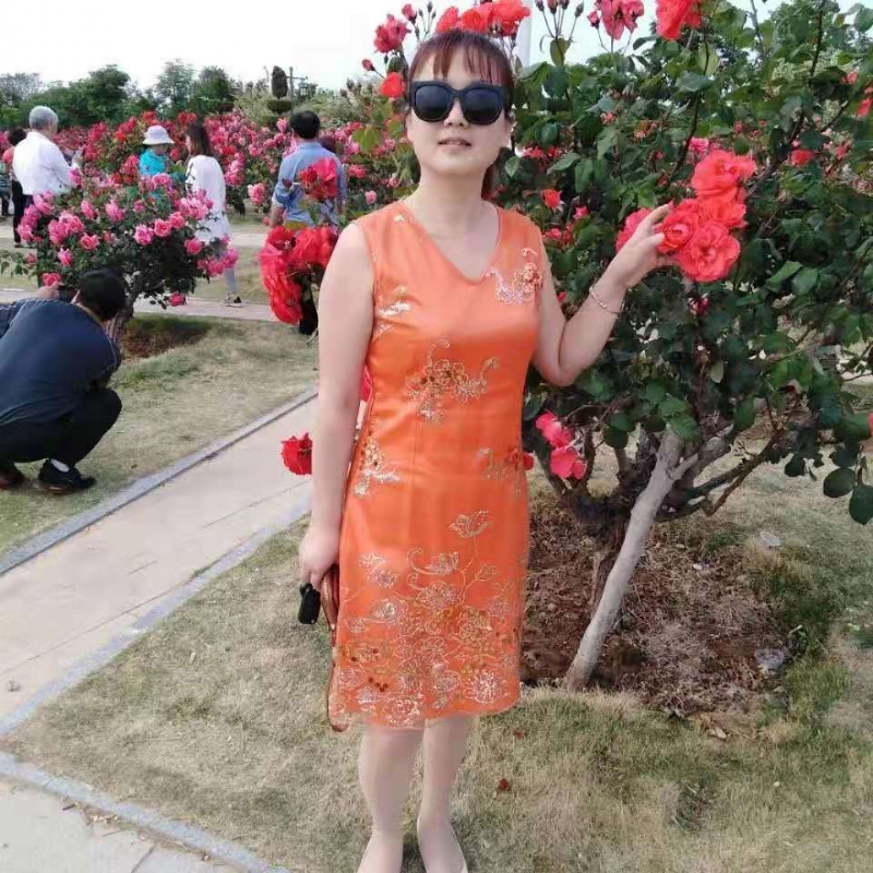 yunerfei的第二张照片--绍兴相亲服务中心