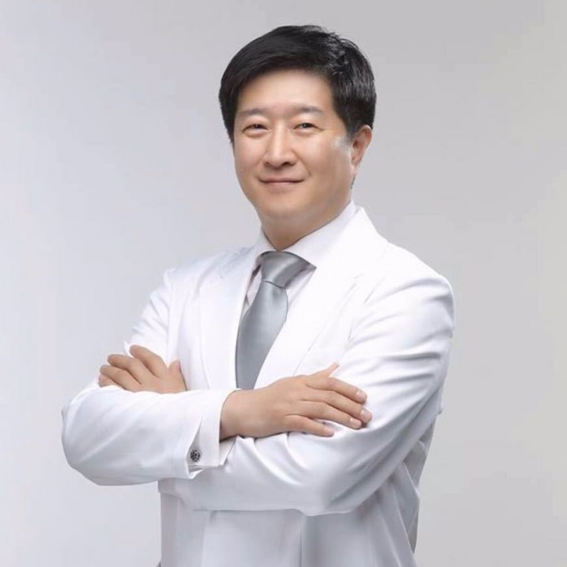 王伟的第五张照片--绍兴相亲服务中心