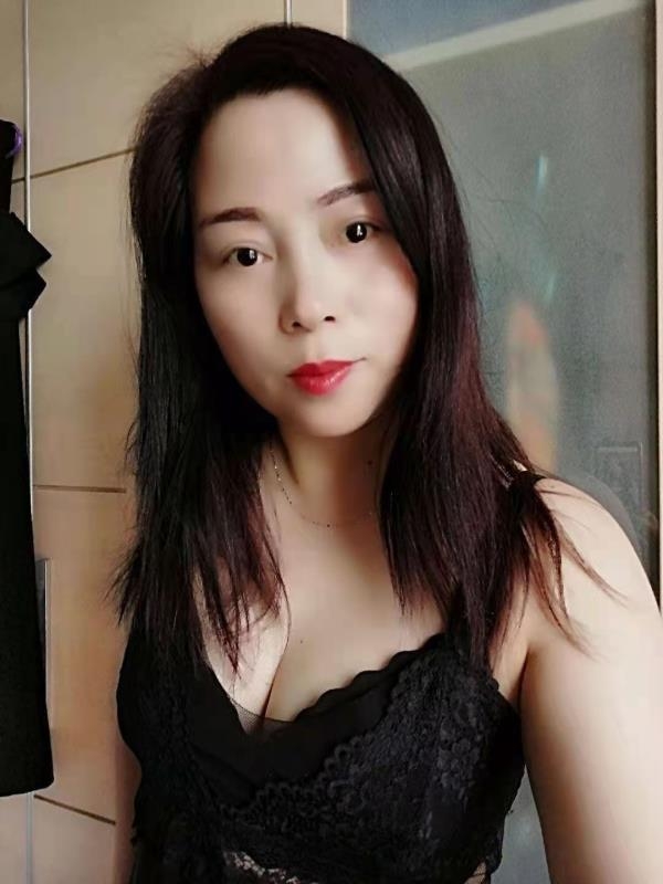 叮叮的第一张照片--绍兴相亲服务中心