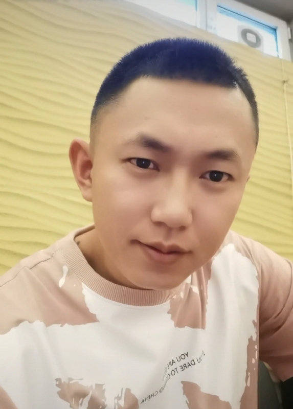 爱意随风起的第一张照片--绍兴相亲服务中心