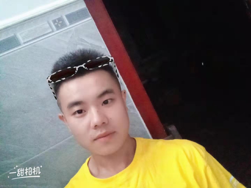 建国90周年的学渣的第一张照片--绍兴相亲服务中心