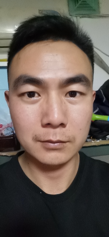 朴实无华的第一张照片--绍兴相亲服务中心