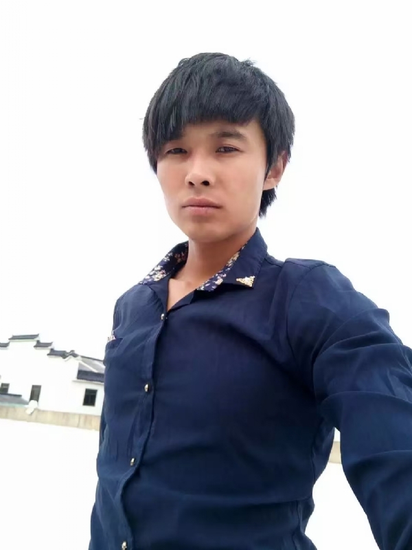 庸人自扰的第一张照片--绍兴相亲服务中心