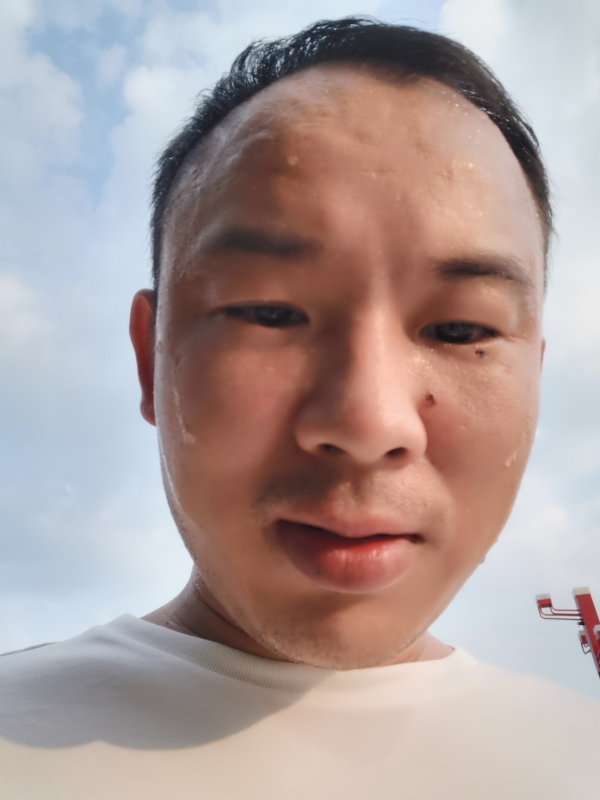 唐老鸭的第一张照片--绍兴相亲服务中心