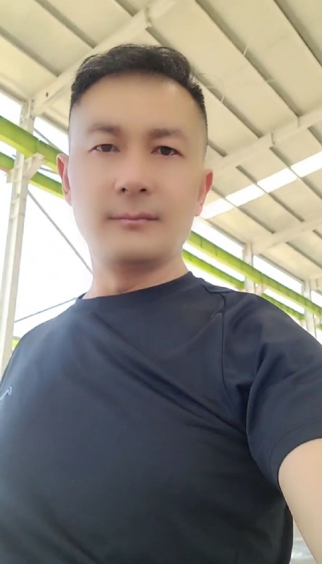 ZHANGHAO的第一张照片--绍兴相亲服务中心