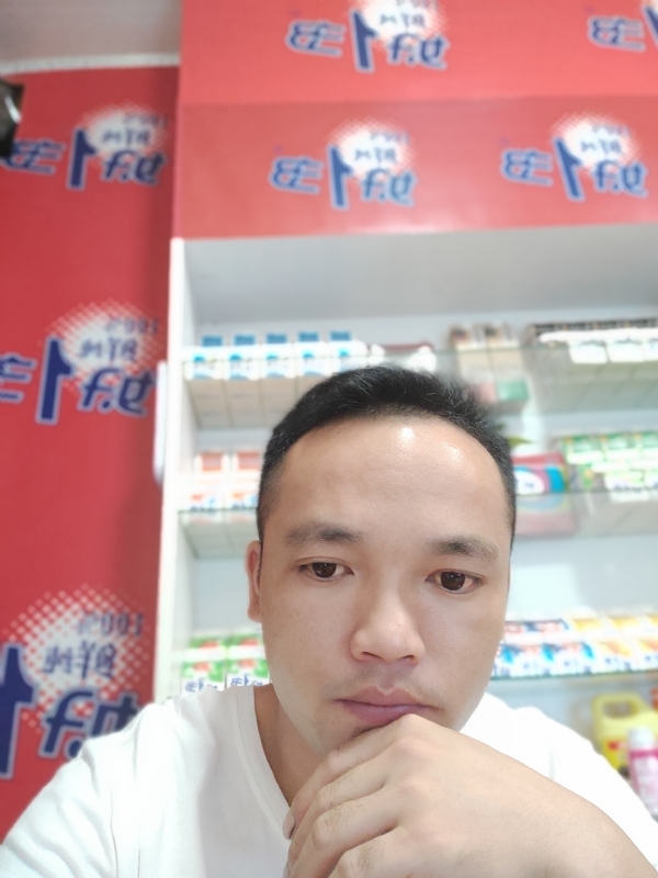 小老弟的第二张照片--绍兴相亲服务中心