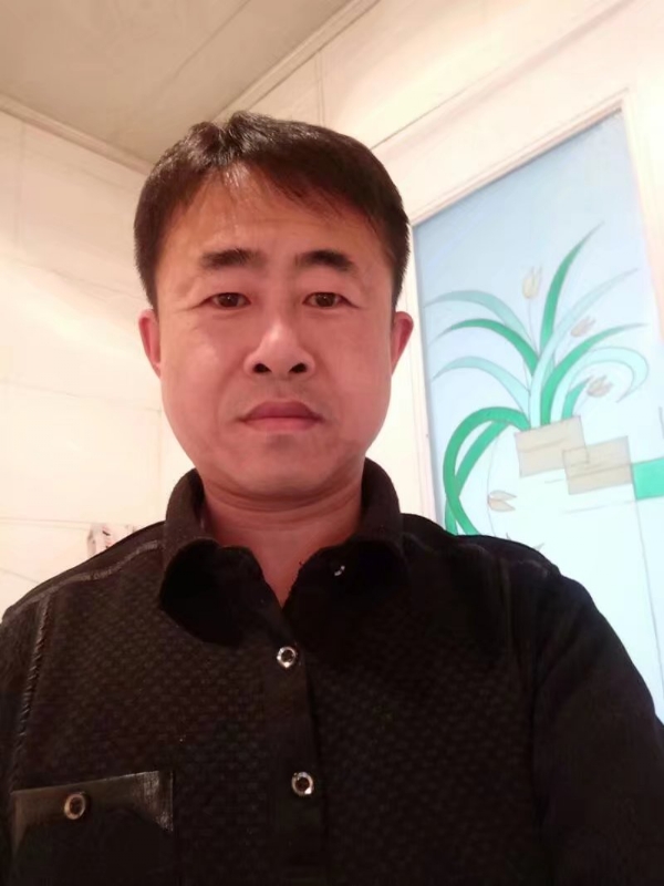 坦率的第一张照片--绍兴相亲服务中心