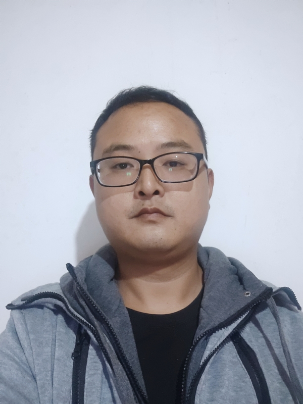 爱在一瞬间的第一张照片--绍兴相亲服务中心