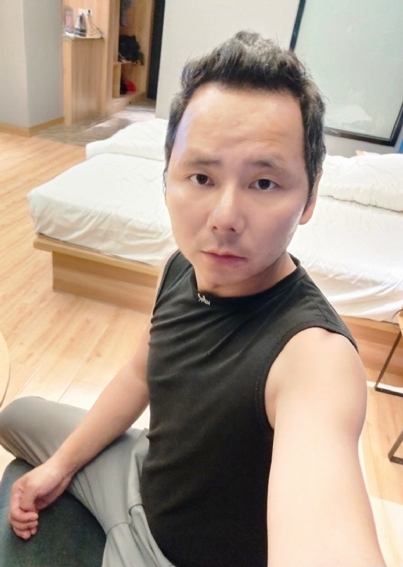 爱远的要命的第一张照片--绍兴相亲服务中心