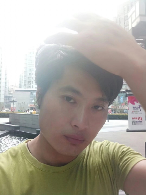 钢铁侠的第一张照片--绍兴相亲服务中心