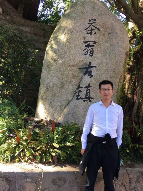 zw的第二张照片--绍兴相亲服务中心