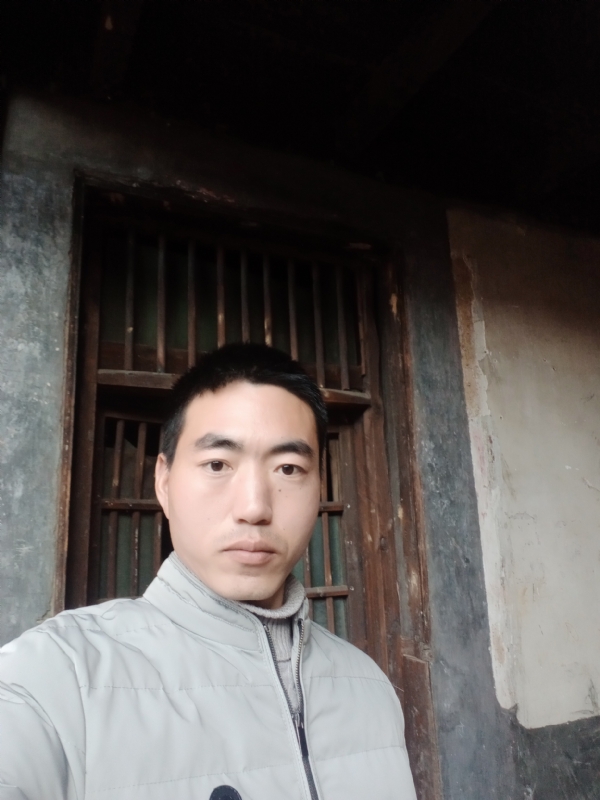嫁与娶的第一张照片--绍兴相亲服务中心