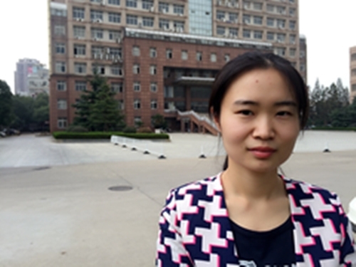 女儿征婚的第一张照片--绍兴相亲服务中心