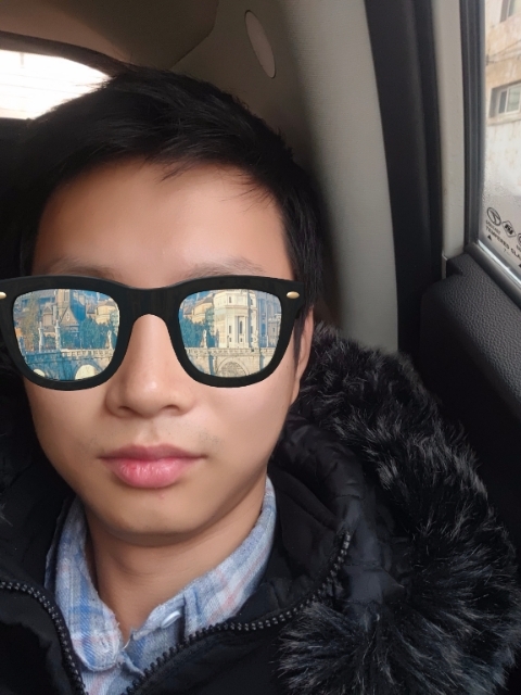 请问揉揉头的第一张照片--绍兴相亲服务中心